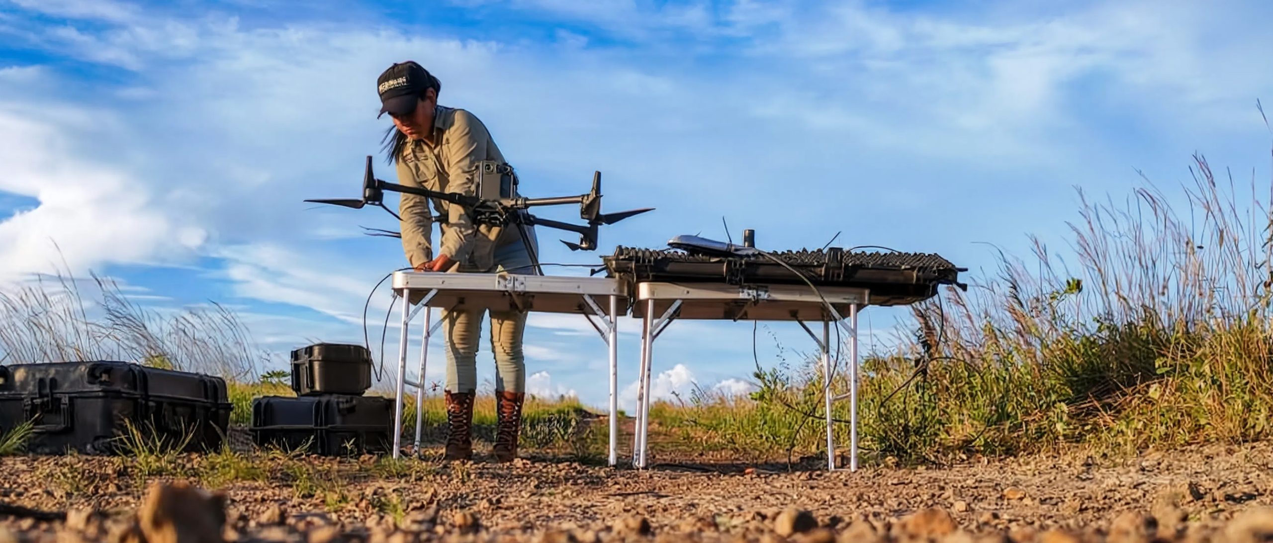 Preparaci_n de dron - calidad profesional (5408x2307)